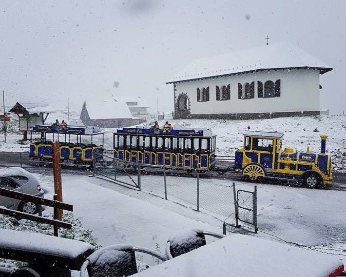 Heute Morgen auf der Frutt.?#melchseefrutt #snow #fruttlizug #weather #cold #summer