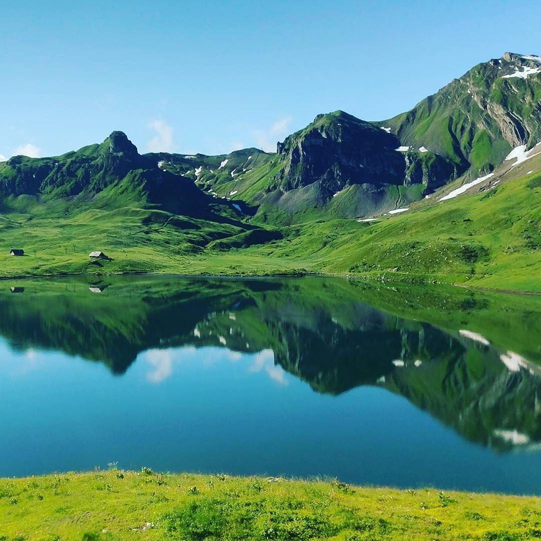 #Repost @phantwo1886・・・My Switzerland ? #mountains #melchseefrutt #switzerland #holiday