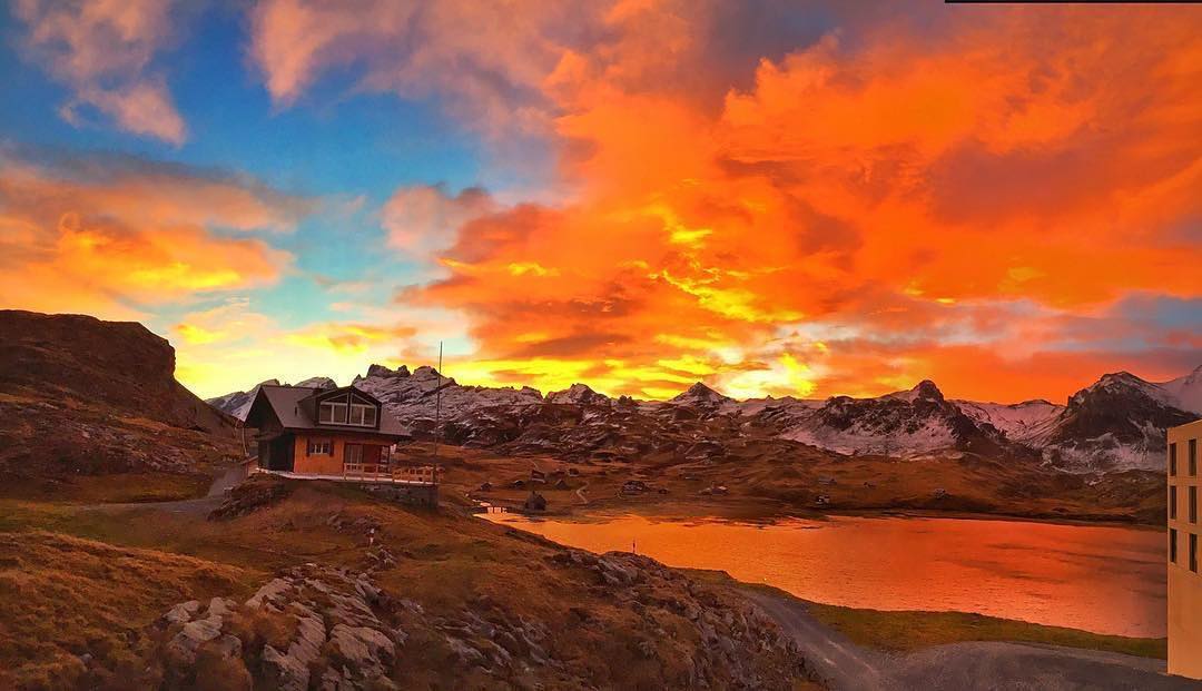 ?? #Repost @traveldiarymary
Here comes the sun (doo doo doo doo)
Here comes the sun, and I say
It’s all right  Photo by @traveldiarymary  #sun #colorful #happy #love #mountains #lake #lake #church #blue  #summer #sky #warmcolor #beautiful #beautifulplace #wow  #travel #travelphotography #switzerland #melchseefrutt #iphone6s #clouds
