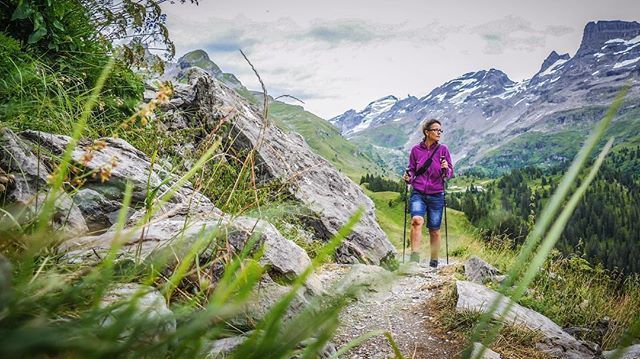 Willkommen im Wandereldorado mitten in der Zentralschweiz.??
Egal ob Abgschütz, Älggi, Jochpass oder gleich die sehenswerte Vierseen-Höhenwanderung.⛰
Ab Melchsee-Frutt bieten wir etliche Wanderwege mit verschiedensten Schwierigkeitsgraden an.? Jetzt den Rucksack packen ? und ab auf Melchsee-Frutt.? Zahlreiche Wandervorschläge findest du auf unserer Webseite (www.melchsee-frutt.ch/wandern) ? oder auf den aktuellen Sommerprospekten??.