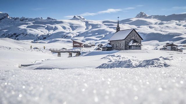 Welcome in a #winterwonderland❄️ –
#inlovewithswitzerland #obwalden #swiss #switzerland #suisse #schweiz #snow #melchseefrutt #love #winter #2019 #sunny #landscape #holidays