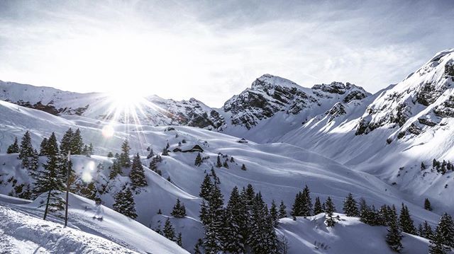 Teile deine Momente mit #melchseefrutt 🏔
–
Share your moments with #melchseefrutt ❄️