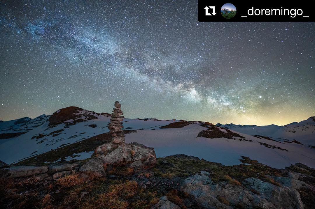 Was für ein schönes Foto 😍  #Repost @_doremingo_ with @get_repost
・・・
“Steimandli” under the stars ✨  #naturelovers #nature #naturephotography #landscape #landscapephotography #light #art #earth #passion #getoutside #milkywaychasers #milkyway #space #star #photographerlife #travel #mountains #peak #awesomeearth #photography #obwaldentourismus #switzerland #swissalps #blickheimat #zentralschweiz #melchseefrutt